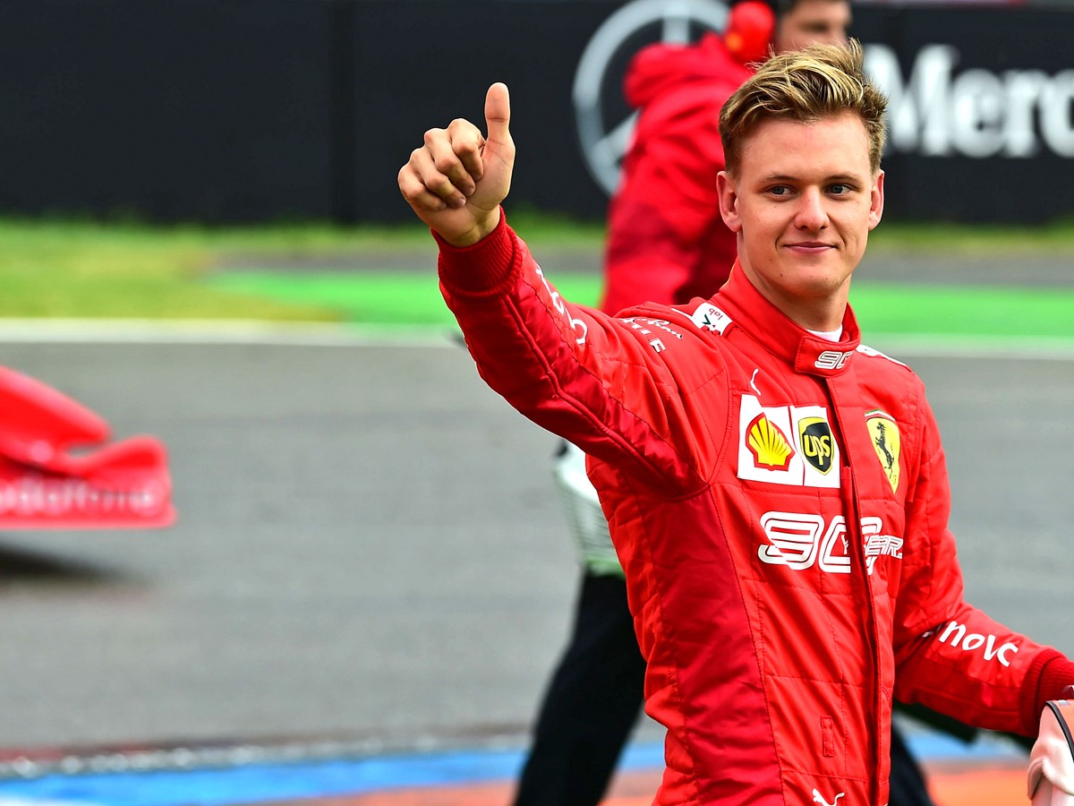 Fry parla di Schumacher: «Il lato familiare di Micheal è il ricordo più  bello che ho» : r/Formula1_world