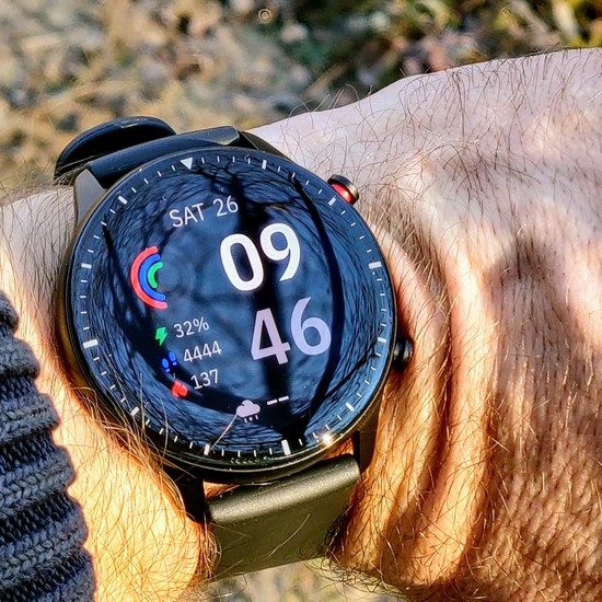 Amazfit, in arrivo smartwatch con ECG e monitoraggio della