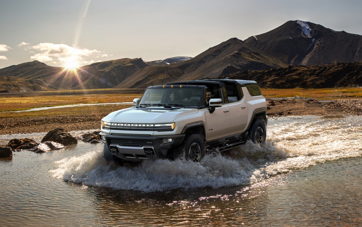 Nuovo Hummer elettrico dopo il pickup arriva anche il SUV HDmotori.it