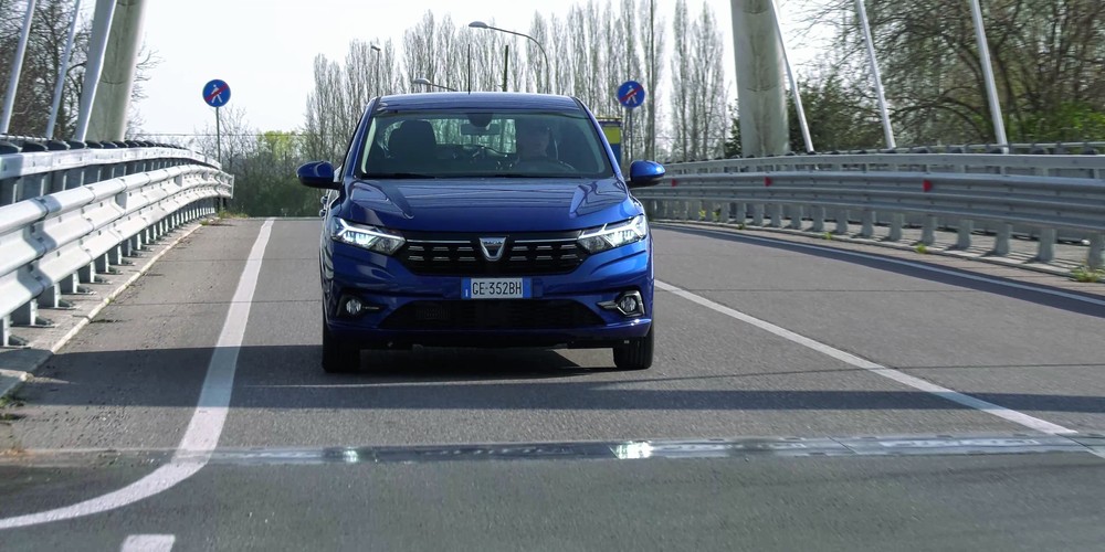 Dacia Sandero Stepway prova, scheda tecnica, opinioni e dimensioni 1.0 TCe  Comfort CVT 