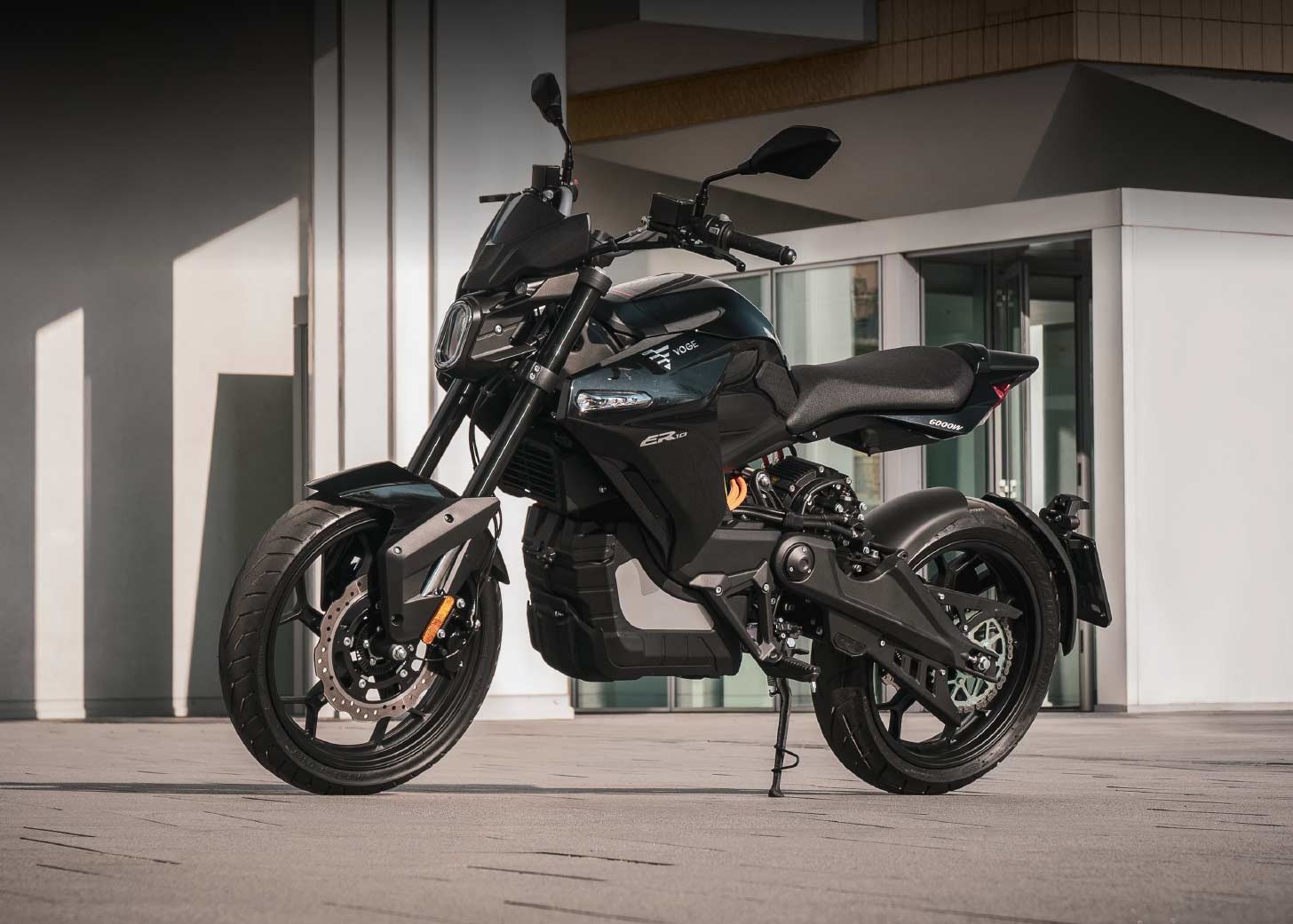 Voge ER10, moto elettrica per la città con 100 km di autonomia