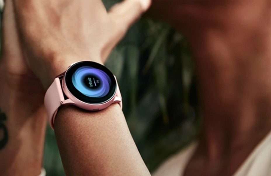 Galaxy watch schermo sempre on sale acceso