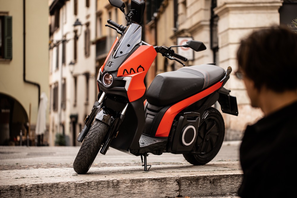 Maxi scooter hot sale elettrico 2020