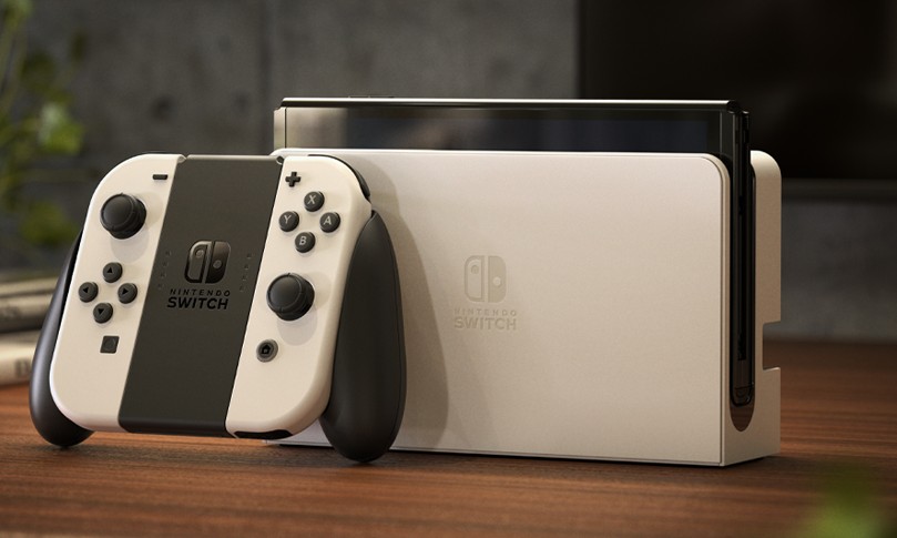 Nintendo Switch: console, controller e giochi in offerta su