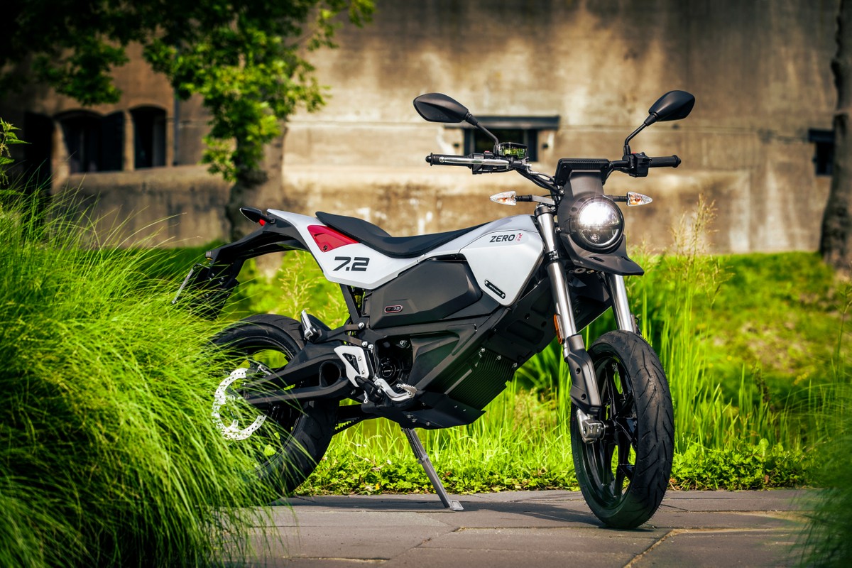 Zero FXE: la nuova moto elettrica di Zero Motorcycles, 160 km di ...