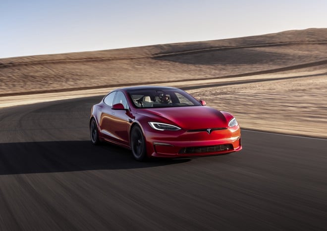 Tesla plaid нюрбургринг